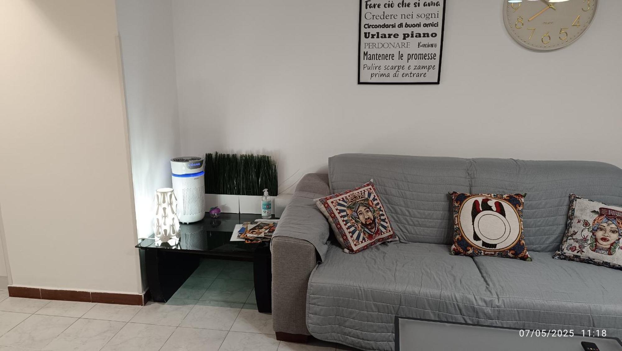 Albergaira Holiday House - Casa Vacanze ปาแลร์โม ภายนอก รูปภาพ