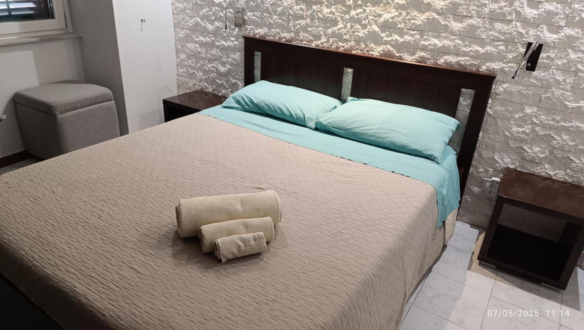 Albergaira Holiday House - Casa Vacanze ปาแลร์โม ภายนอก รูปภาพ